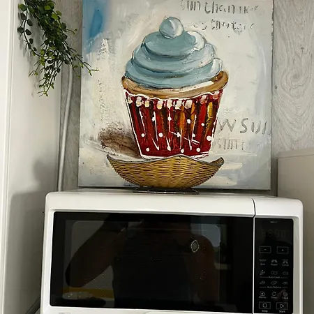 Beachside With Ac * Адехе